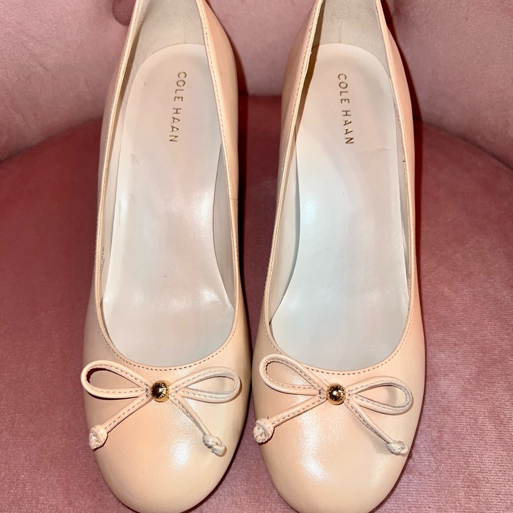Cole Haan Cream Wedges with Bow